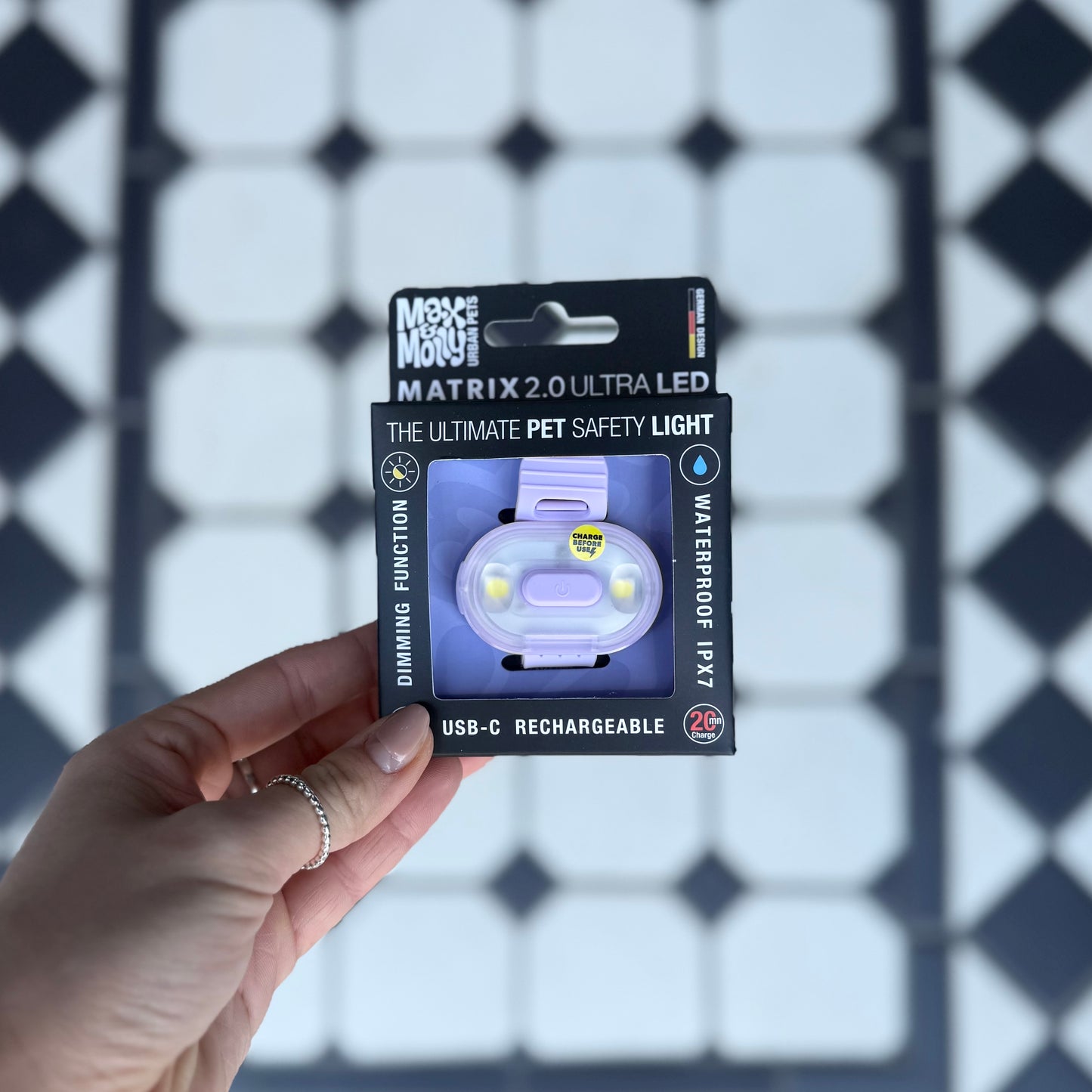 Max & Molly Matrix Light